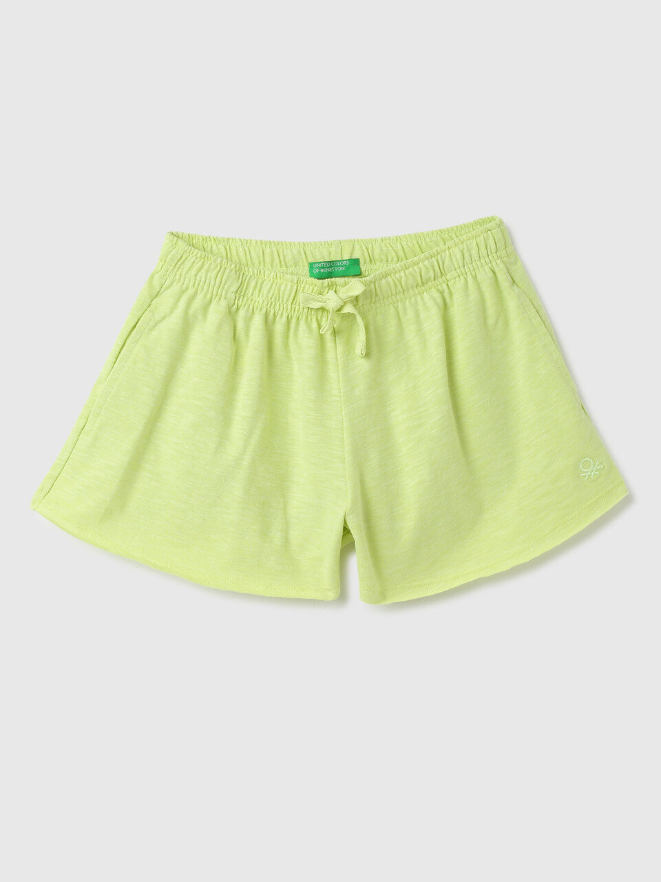 Solid Drawstring Regular-Fit Shorts
