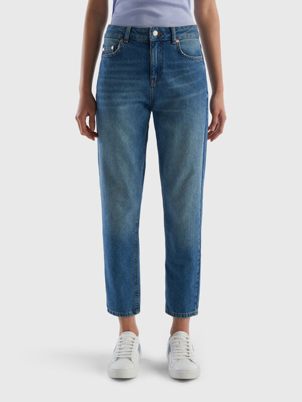 Solid Straight Fit Jeans