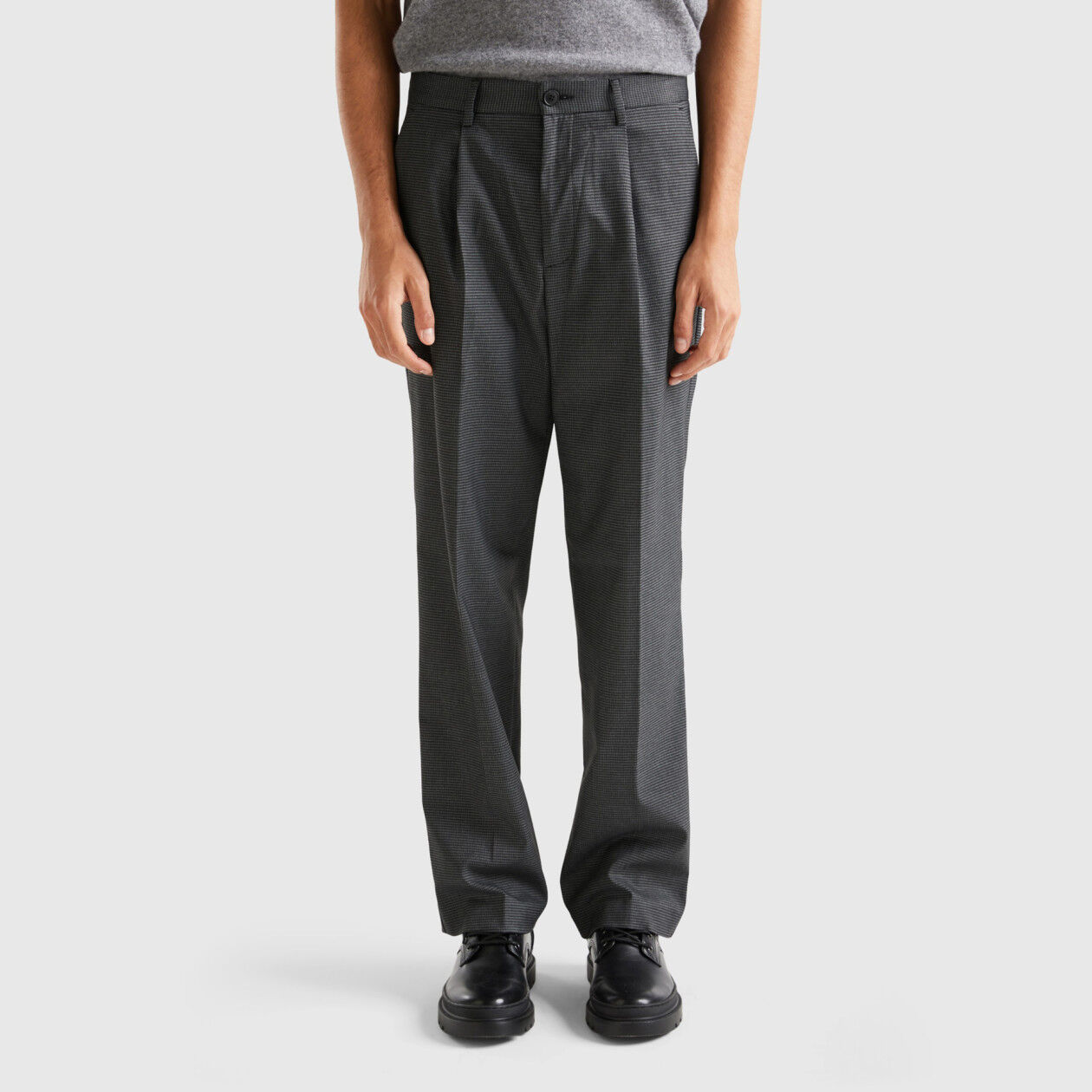 Buy U S Polo Assn Men Beige Printed Slim Fit Regular Trousers - Trousers  for Men 19182032 | Myntra
