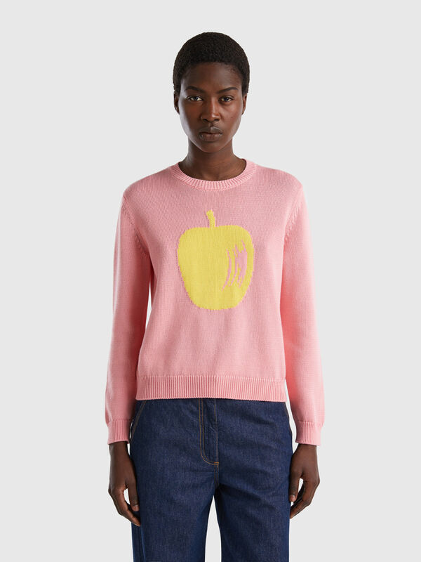 PINK SWEATER WITH APPLE INLAY