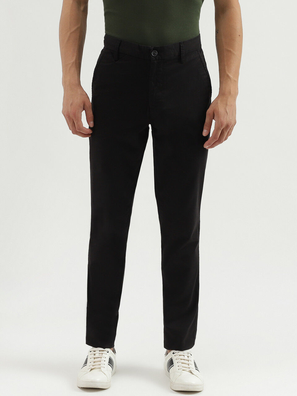 Buy Men Black Slim Fit Textured Flat Front Casual Trousers Online - 700008  | Louis Philippe