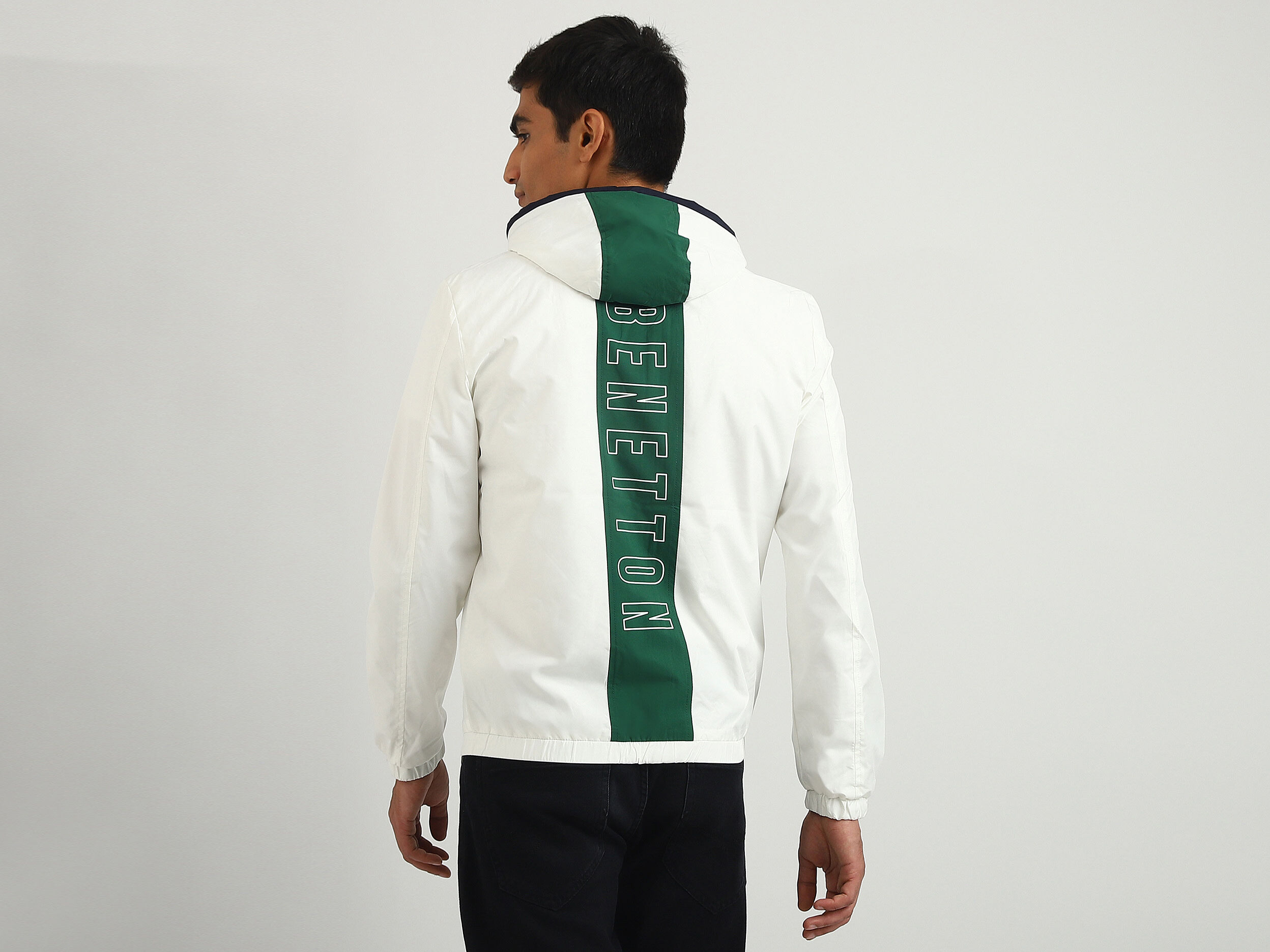 Buy UNITED COLORS OF BENETTON Mens Regular Fit Colour Block Jacket |  Shoppers Stop