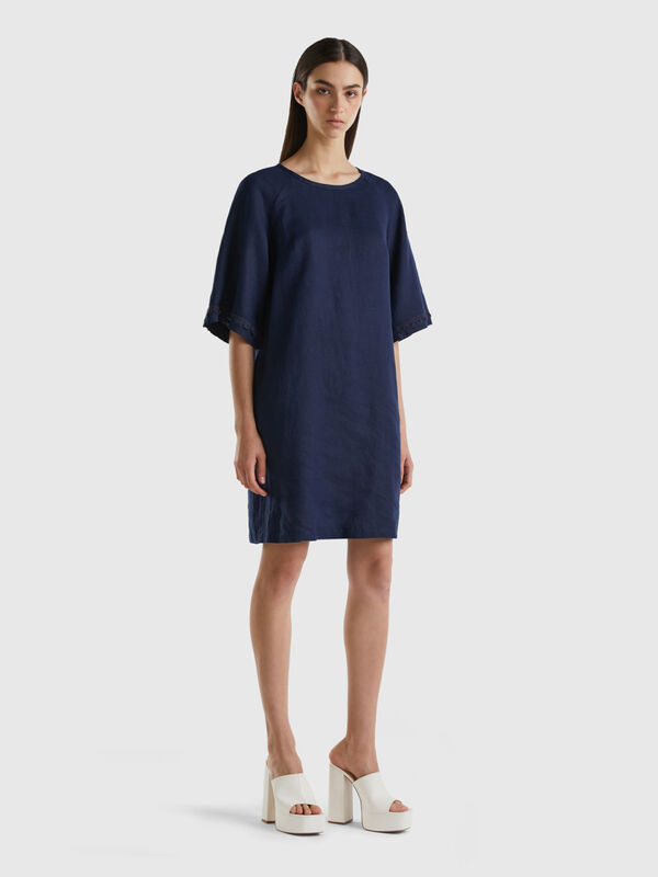 Relaxed Fit Round Neck Solid Dress
