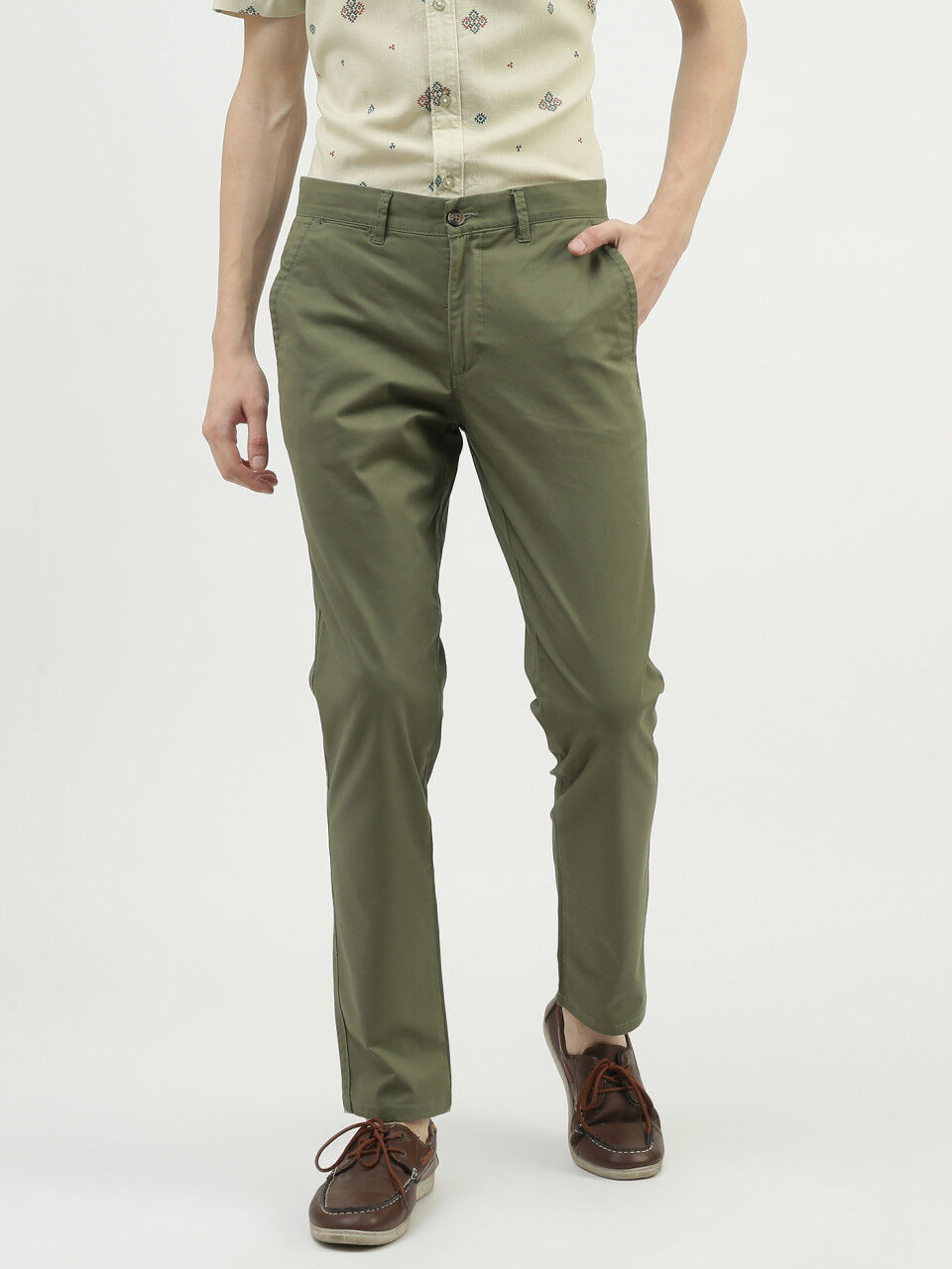 Buy UNITED COLORS OF BENETTON Solid Cotton Stretch Slim Fit Mens Trousers   Shoppers Stop