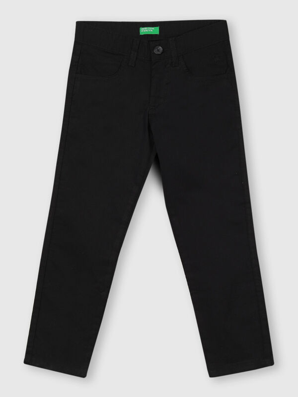 Slim Fit Trouser with Front Pockets