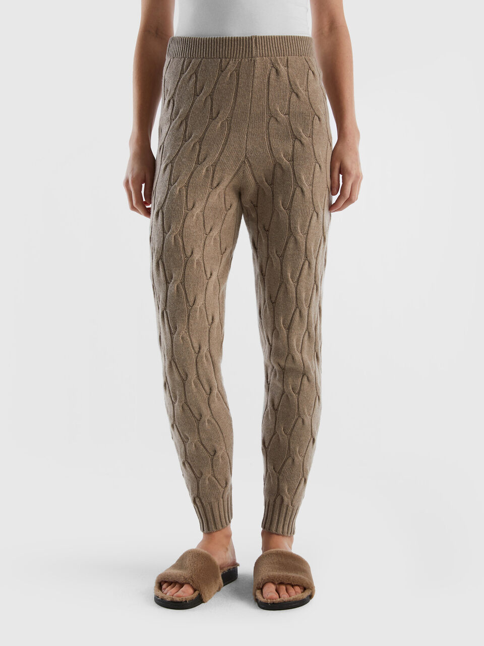 Cable knit trousers - Dove Gray