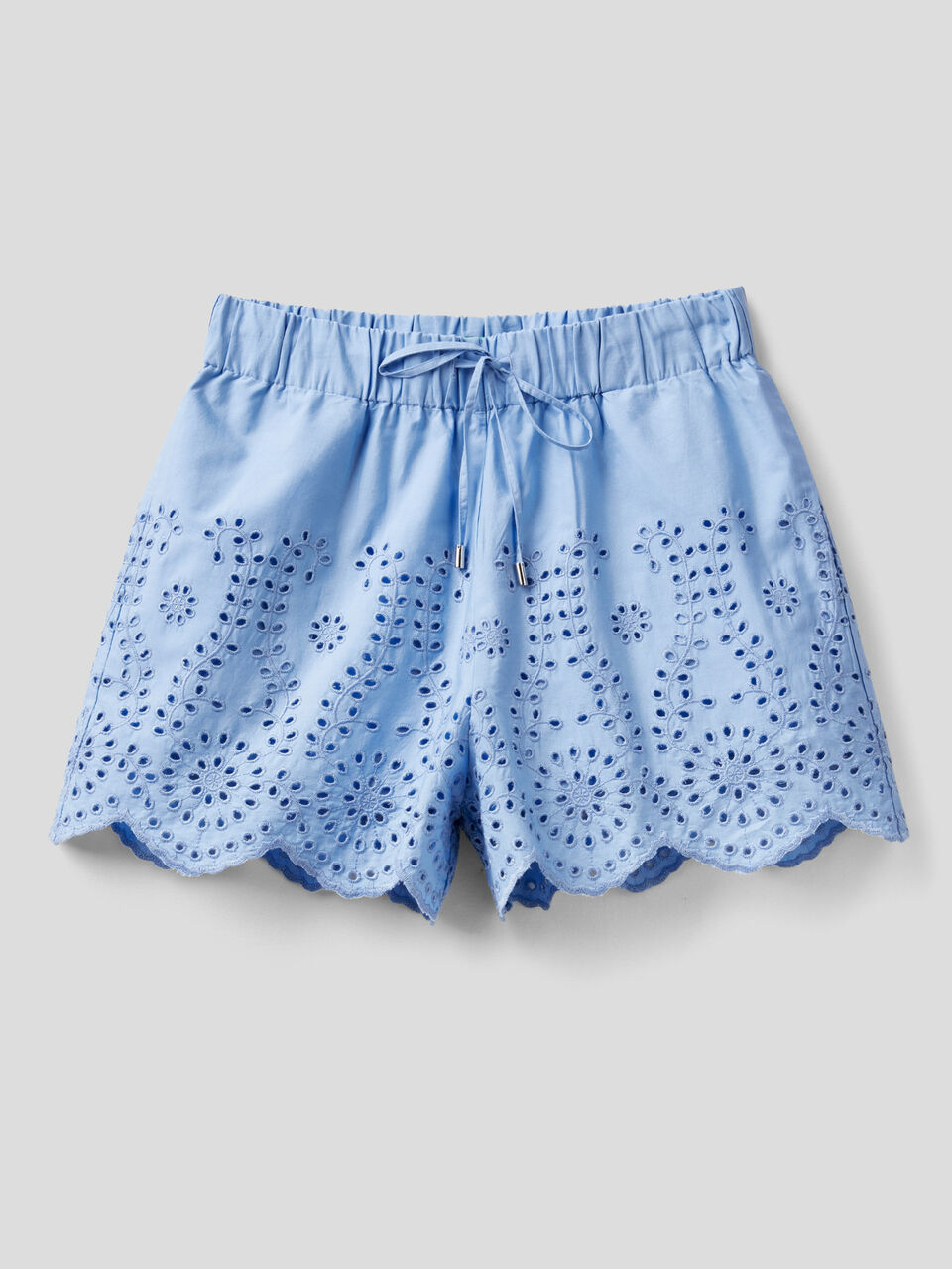 Shorts with broderie anglaise embroidery - Sky Blue | Benetton