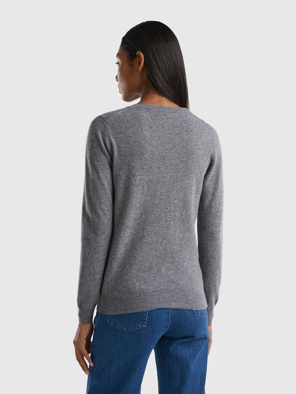 Gray crew neck sweater in Merino wool - Gray | Benetton