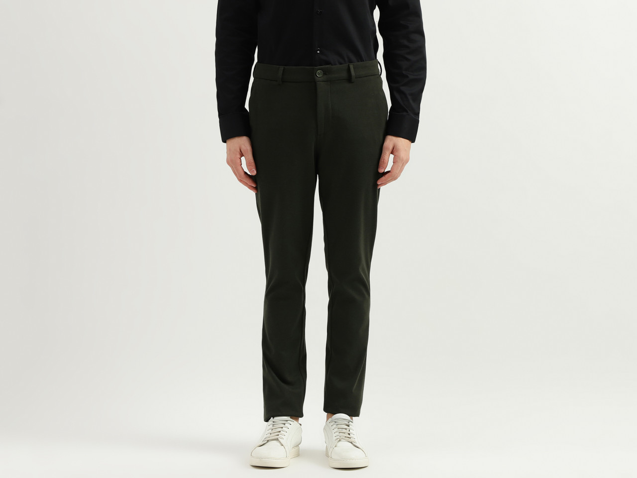 Buy United Colors Of Benetton Men Slim Fit Trousers - Trousers for Men  24132058 | Myntra